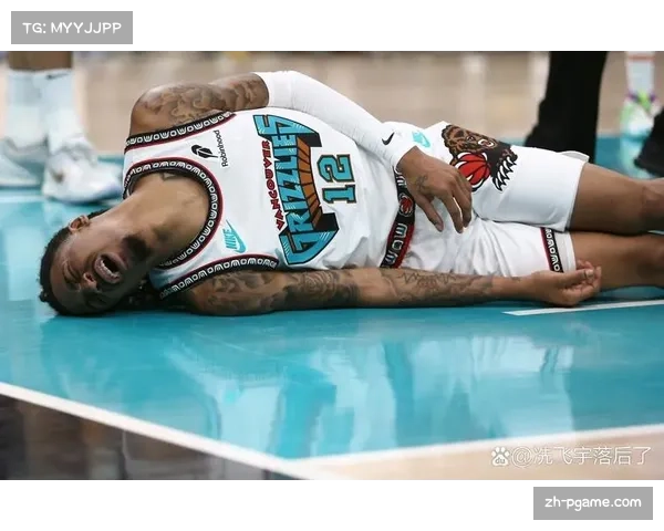 雷霆米切尔腹部拉伤加脚踝扭伤,至少再缺席一周 雷霆米切尔腹部拉伤加脚踝扭伤,至少再缺席一周